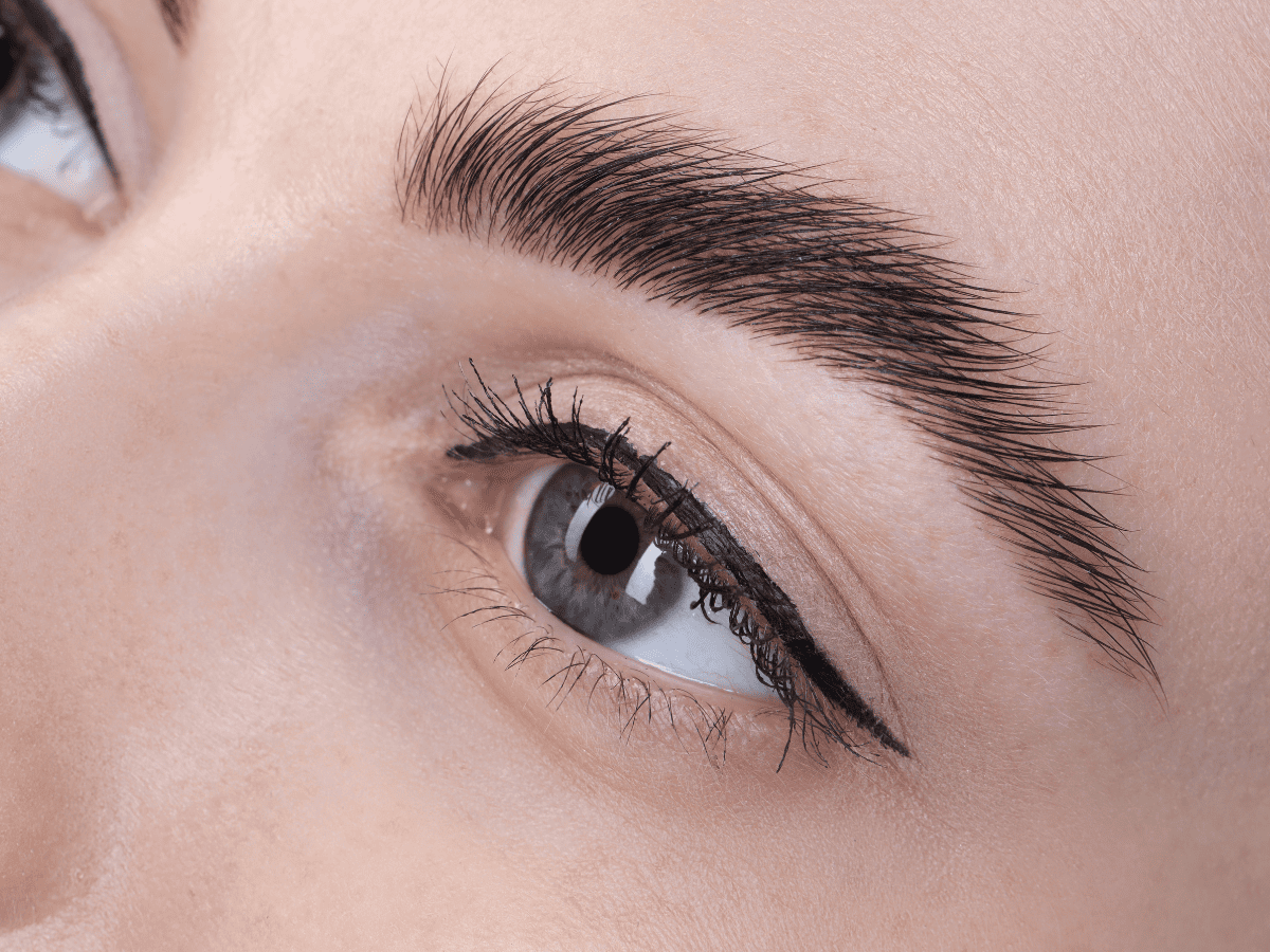 Read more about the article Rediscover Your Expression With Expert Brow Reduction
