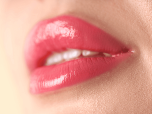 Read more about the article Thinking About a Lip Lift? Here’s What Actually Changes